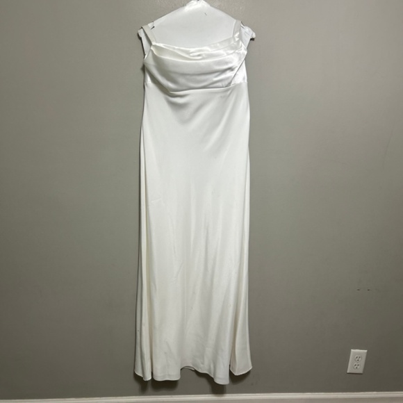 Aspeed Ball Gown XL Elegant White Satin Cowl Neck Maxi Dress Formal Evening Flaw - Picture 2 of 15